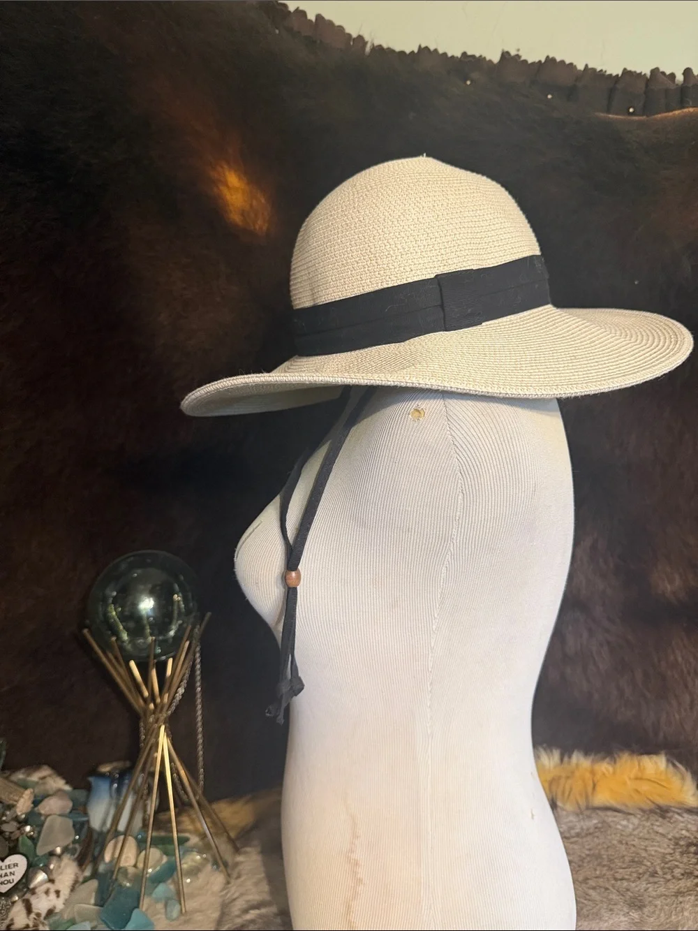 Women's Cream Straw Sun Hat with Black Band and Chin Tie OS (6006)